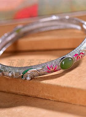 新疆天然和田玉碧玉蛋面手镯手环