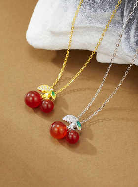 s925纯银镀黄金色红玛瑙小樱桃项链女清新小仙女高级感锁骨链颈饰
