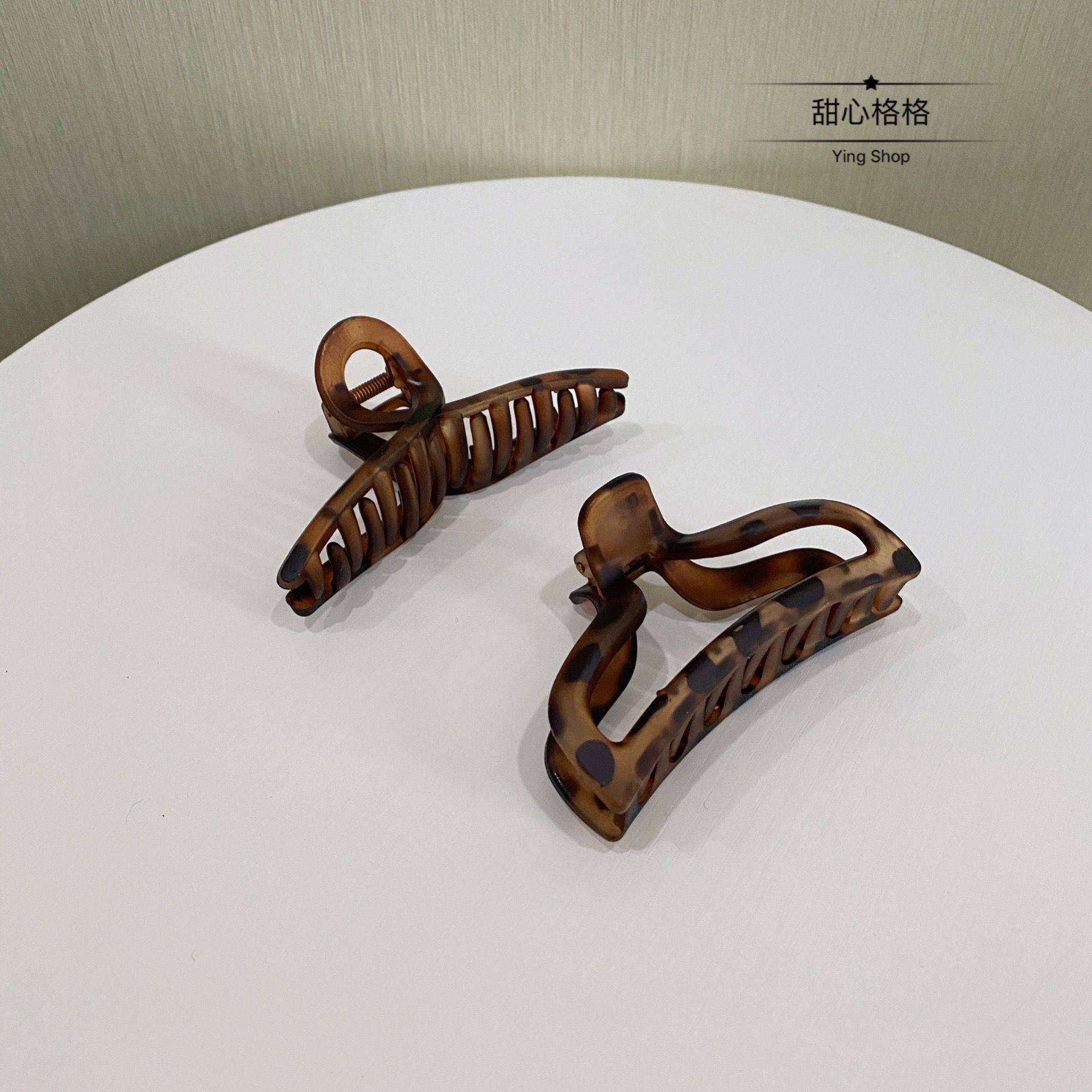 韩国玳瑁色磨砂质感法式复古气质豹纹大号抓夹后脑勺发夹子发饰,淘宝优惠券,粉丝福利购,淘宝优惠卷