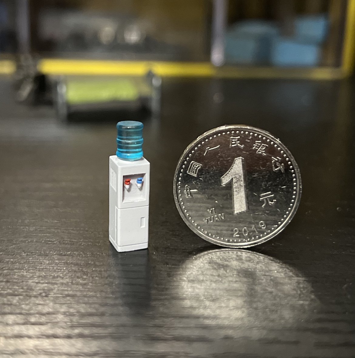 EZ 1/64饮水机模型 微缩场景摆件配件 水桶模型,淘宝优惠券,粉丝福利购,淘宝优惠卷