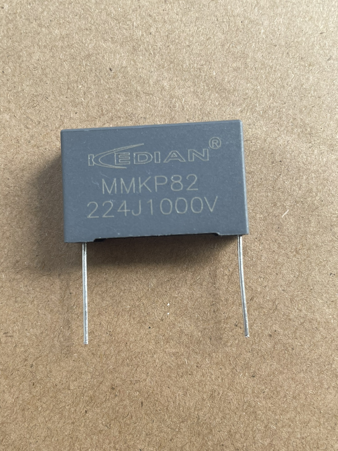 MMKP82谐振电容器224J1000V 0.22UF1000V 220NF1000V P=27.5mm - 图0