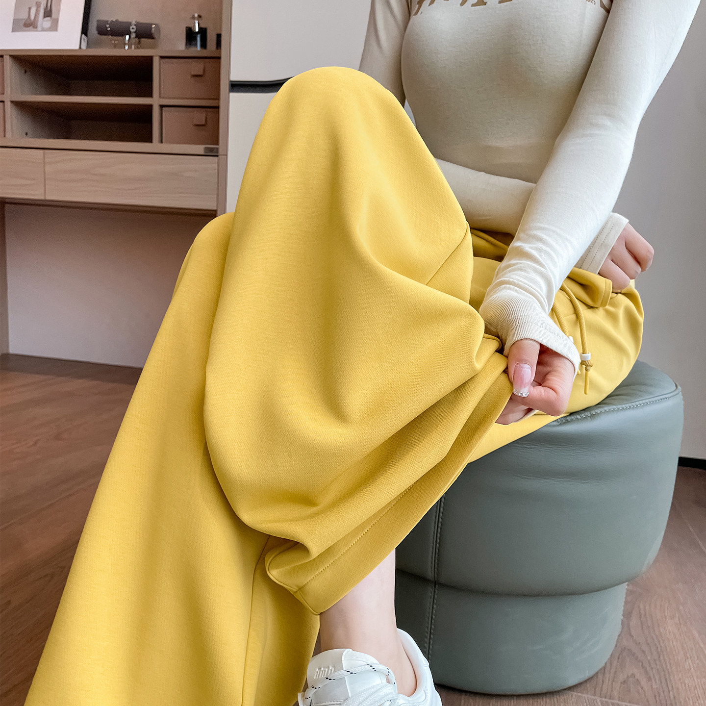 高腰弯刀裤女阔腿裤2026春秋新款宽松显瘦垂感香蕉裤百搭休闲长裤,淘宝优惠券,粉丝福利购,淘宝优惠卷