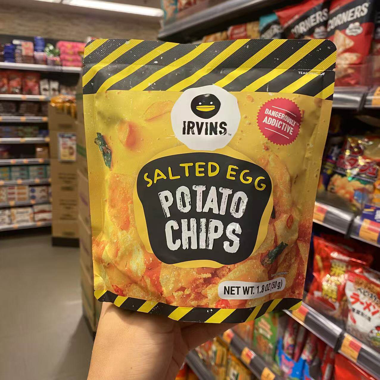 香港代购 新加坡特产IRVINS黄鸭咸蛋黄鱼皮迷你装进口即食零食50g