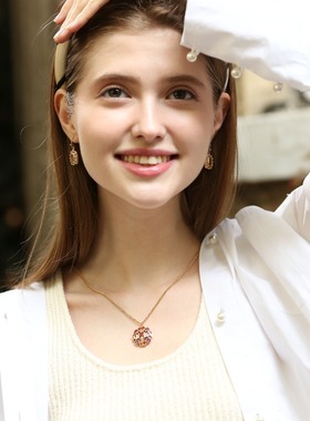 SOLDEVERANO蕃秀小众设计光谱霓虹锁骨链高级感锆石镶嵌精致项链