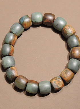 惊呆了方言精品和田玉黄沁皮碧玉籽料卡12mm直切老型珠手串手链h0