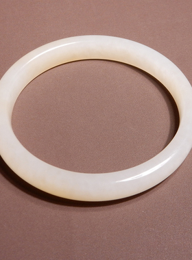 新疆且末料细润蜂蜜糖白玉手镯