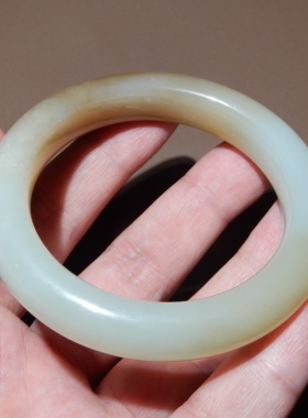 方言且末料糖白玉油润手镯