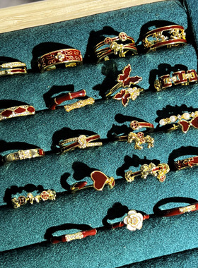 新年氛围感甜酷酒红滴釉几何生肖马开口戒指女蝴蝶小众气质指环潮