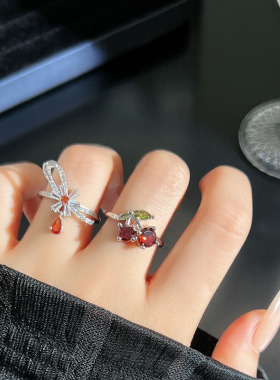 欧美ins甜美可爱少女感红樱桃开口戒指女个性时尚设计感轻奢指环