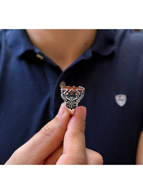 纯银复古红色玛瑙镶嵌戒指花丝