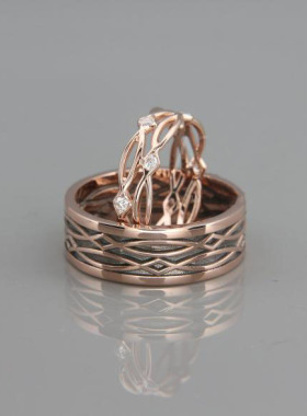 情侣14K玫瑰金镶钻石戒指对戒