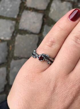 纯银复古橄榄石石榴石镶嵌戒指