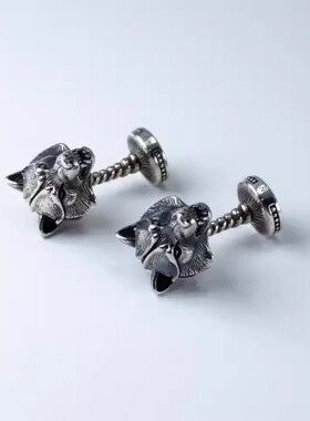 手作玛瑙石狼雕刻纯银袖扣