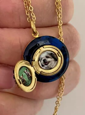 4张照片蓝色小盒子项链
