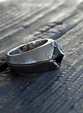 男纯银复古戒指黑色玛瑙镶嵌几何