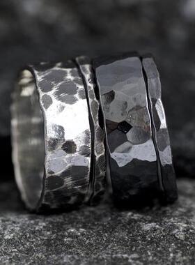 锤击纹宽环男士结婚14K纯金戒指