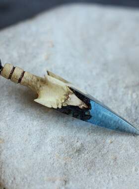 手作蓝色树脂水晶情侣项链