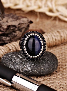 男纯银复古蓝色虎眼石戒指镶嵌