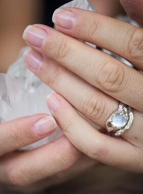 天然彩虹月长石宝石纯银戒指套装