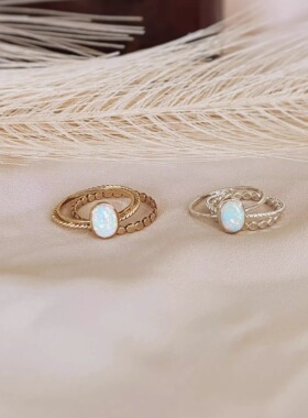 白色火蛋白石锤纹叠戴女士戒指