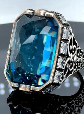 手作纯银镂空深蓝海蓝宝戒指