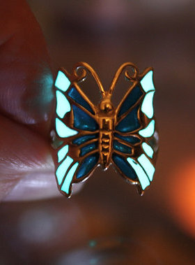 蝴蝶绿松石彩色玻璃夜光戒指纯银