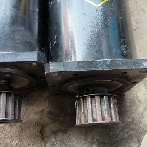 议价拆机常州松洋130BYG350B步进电机两台,成色如图实物照 - 图0