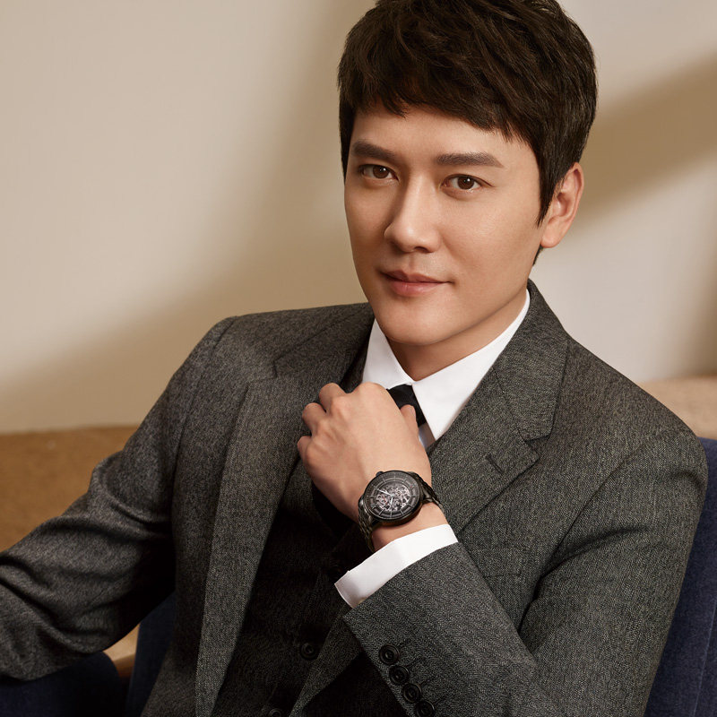 飞亚达全镂空自动防水潮流机械表 飞亚达国产腕表