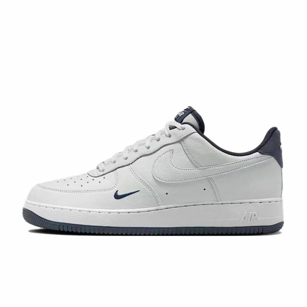 Nike Air Force 1 Lv8 舒适百搭 防滑耐磨低帮板鞋男女同款白深蓝,淘宝优惠券,粉丝福利购,淘宝优惠卷