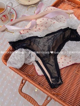 ຄວາມຝັນຂອງເດັກຍິງ*Vampire*Retro Lace French Flying Skirt Cute Sexy T-Pants Mesh See-through Panties