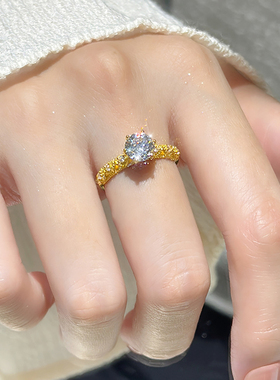 蕾丝公主戒指时尚轻奢金包银镶嵌皓石钻戒求婚结婚指环送女友礼物