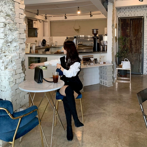 Эластичные высокие сапоги, коллекция 2021