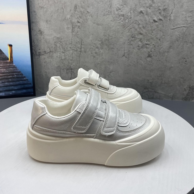 撤柜断码2025春季新款时尚百搭小白鞋魔术贴学院风平底板鞋女鞋,淘宝优惠券,粉丝福利购,淘宝优惠卷