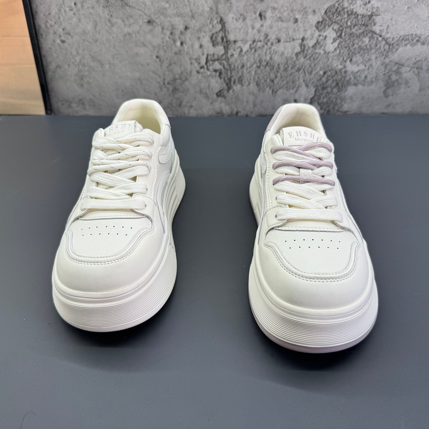 2026春季新款撤柜断码真皮时尚小白鞋韩版平底鞋软皮深口板鞋女鞋,淘宝优惠券,粉丝福利购,淘宝优惠卷