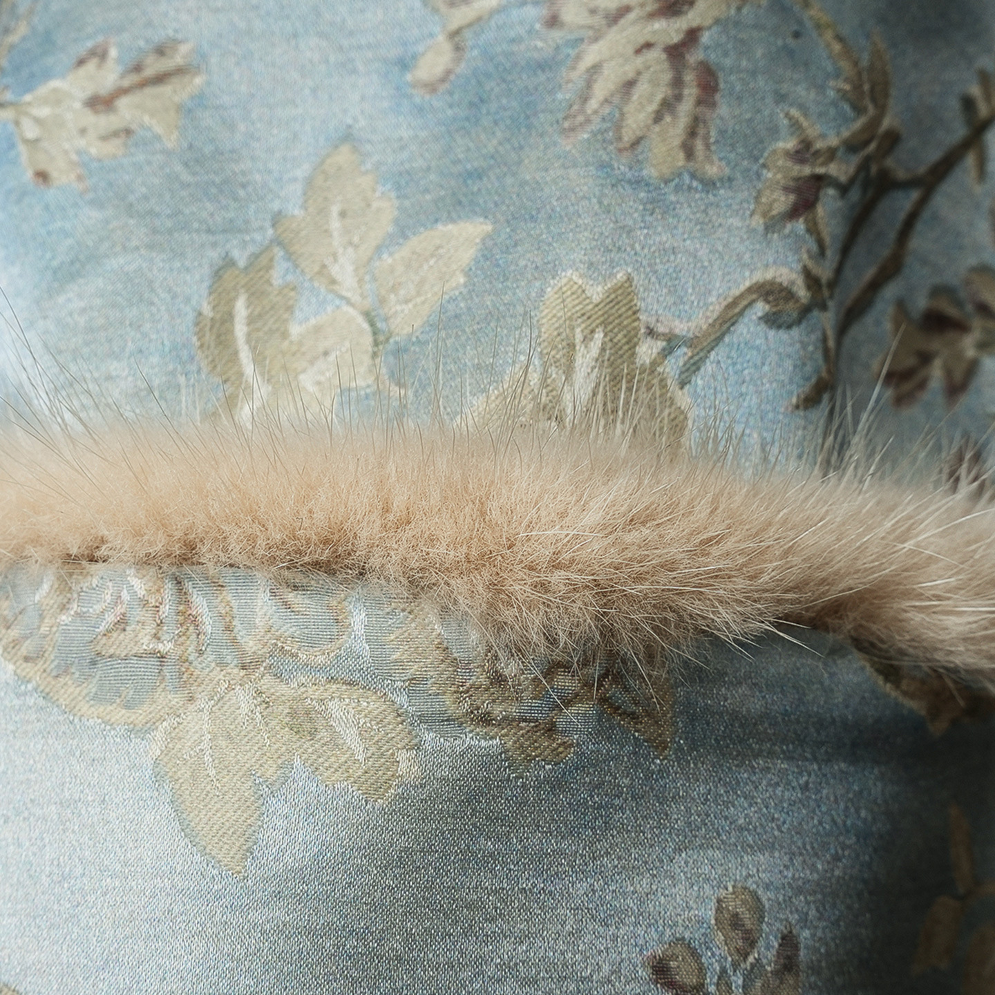 新中式桑蚕丝棉服外套拼水貂毛感2025冬真丝羊毛棉衣百搭棉袄 - 图2