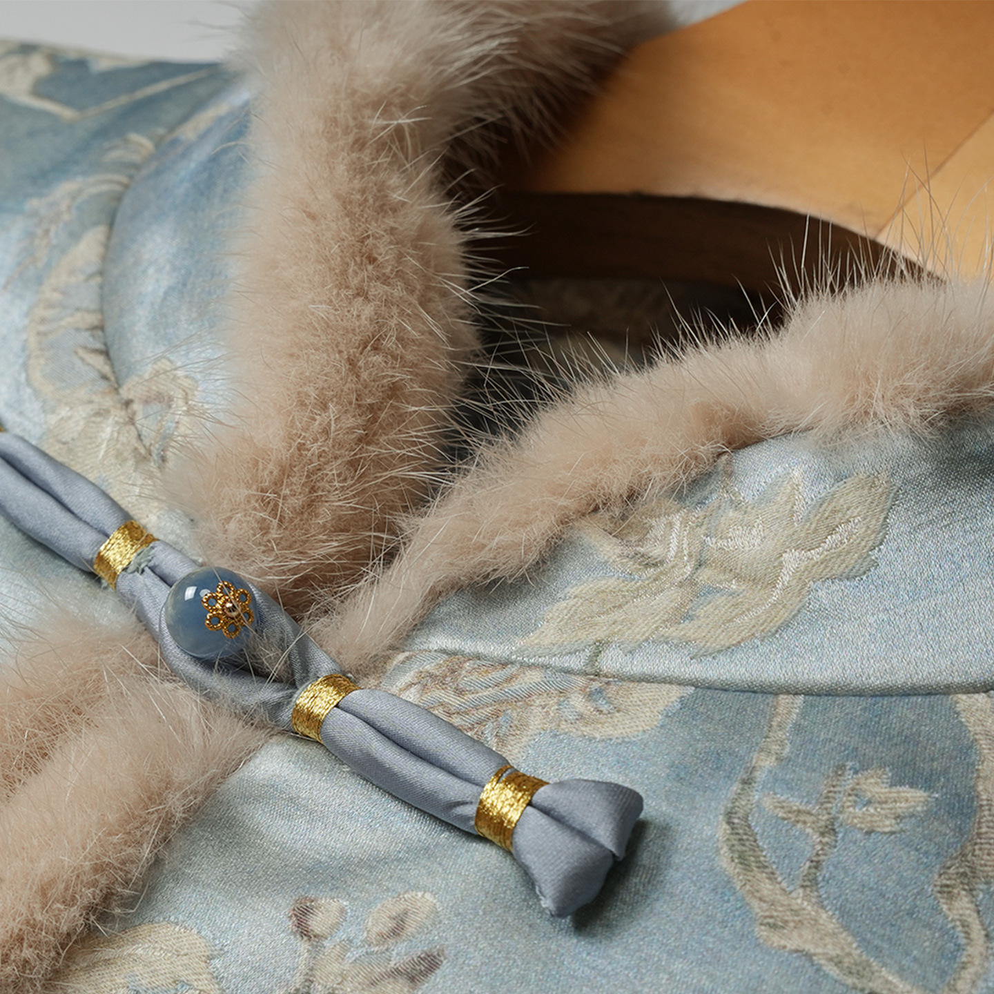 新中式桑蚕丝棉服外套拼水貂毛感2025冬真丝羊毛棉衣百搭棉袄 - 图0