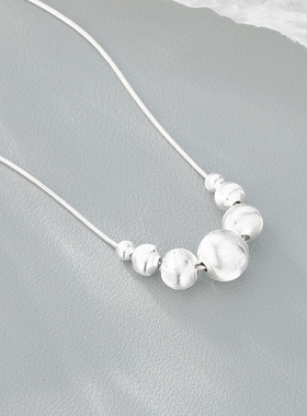 猫眼珠车花球项链女亮银色简约轻奢时髦个性小众设计感锁骨链