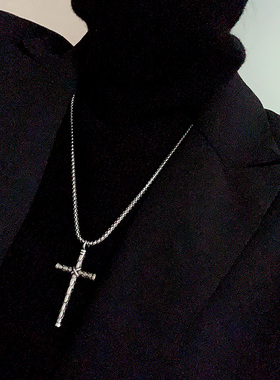 痞帅钛钢吊坠十字架项链男潮款