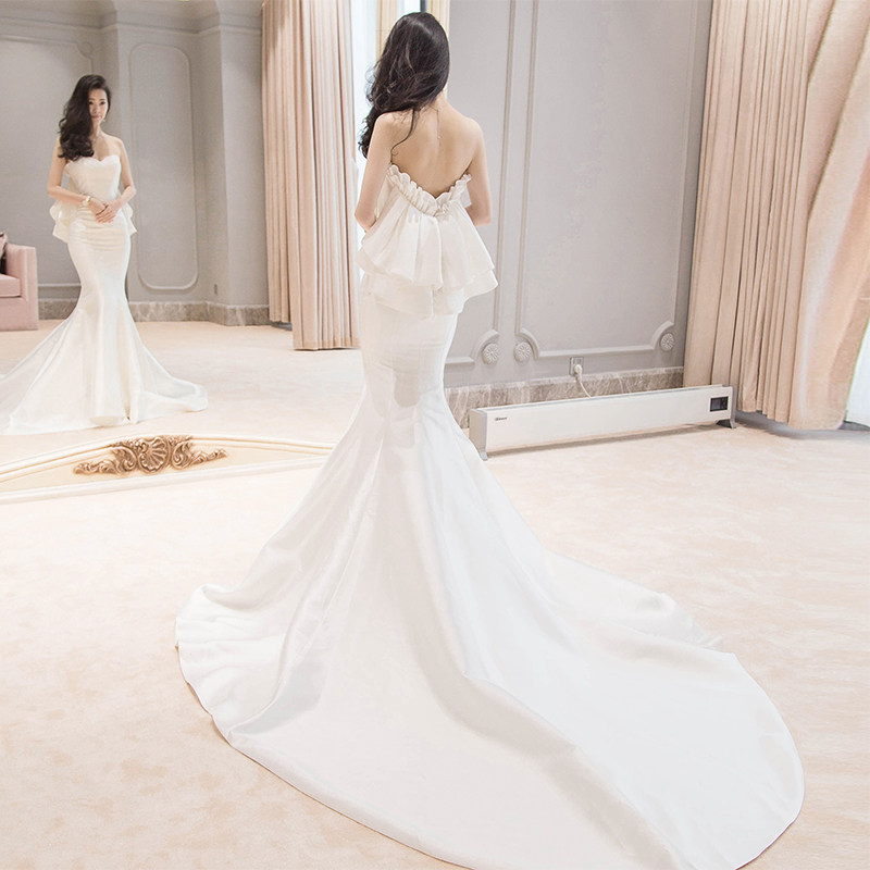 红色鱼尾小拖尾白色旅拍抹胸婚纱 豪满庭礼服/晚装