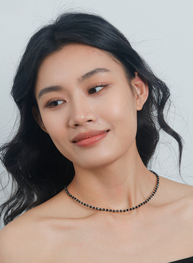 神秘闪耀黑尖晶石项链锁骨链