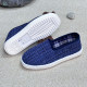 Handmade cloth shoes that are not tiring and have tendon soles that are breathable