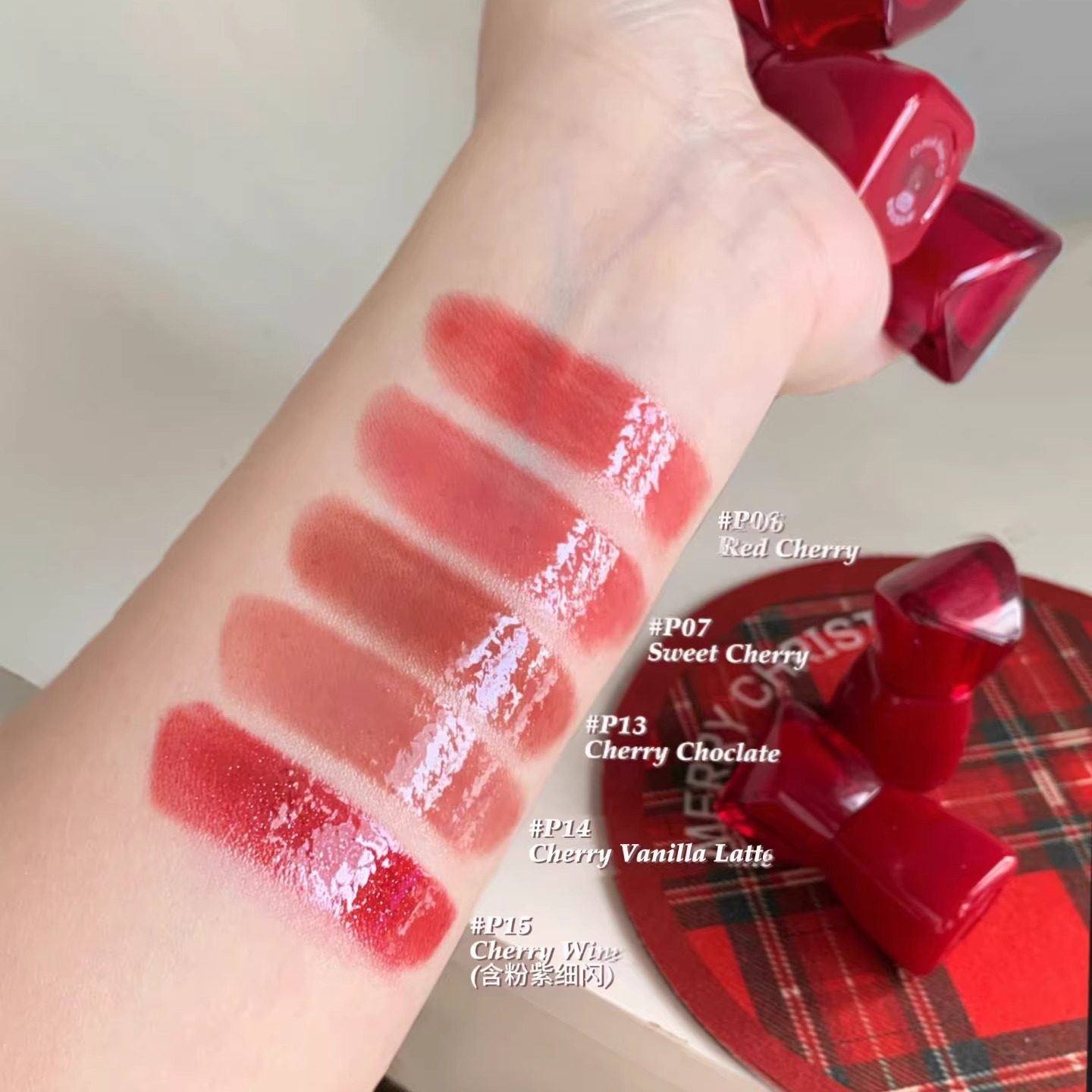 pinkbear皮可熊丰唇蜜水光好嘟嘟唇釉p02碎碎冰糖滋润素颜口红,淘宝优惠券,粉丝福利购,淘宝优惠卷