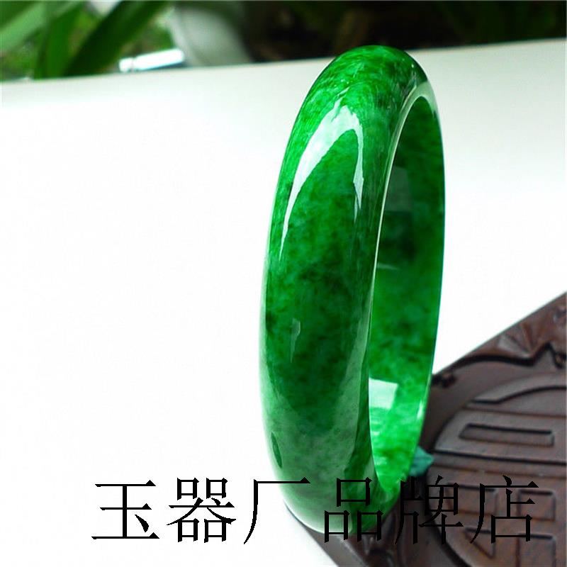 缅甸珠宝女款玉石玉镯镶嵌手镯翡翠色冰种淡绿色飘花手镯子女送礼 - 图1