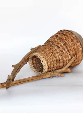 厂家销售手工制作原创蒲草和泡桐混搭编织篓花篮器皿桌面装饰摆件