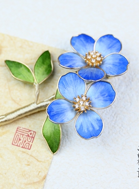 蓝泽-非遗绒花簪花蚕丝西装职场通勤新中式质感礼物手工掐丝胸针
