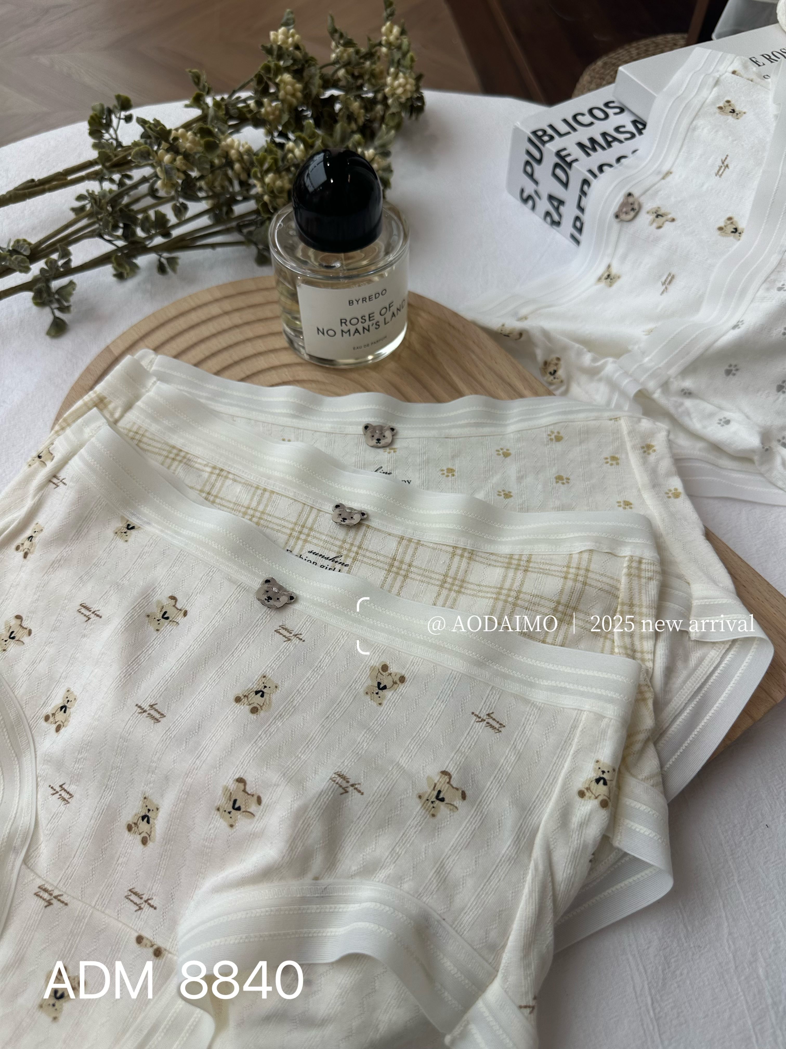 奥黛茉8840超舒适莫代尔柔软细腻小熊印花内裤中腰抗菌舒适三角裤 - 图3