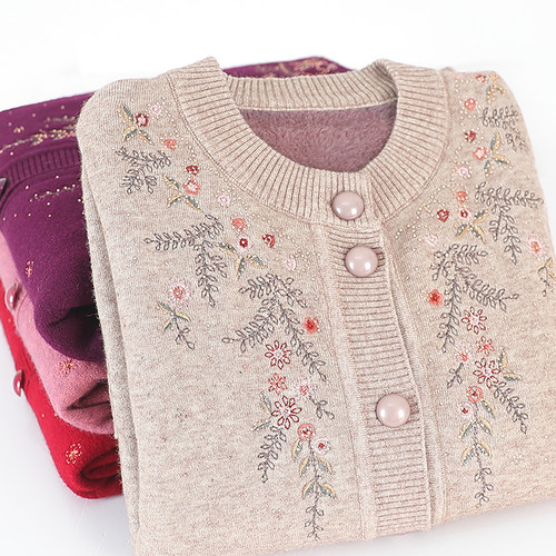 中老年人女奶奶装冬装加绒加厚妈妈针织衫毛衣老太太开衫秋冬外套 - 图0