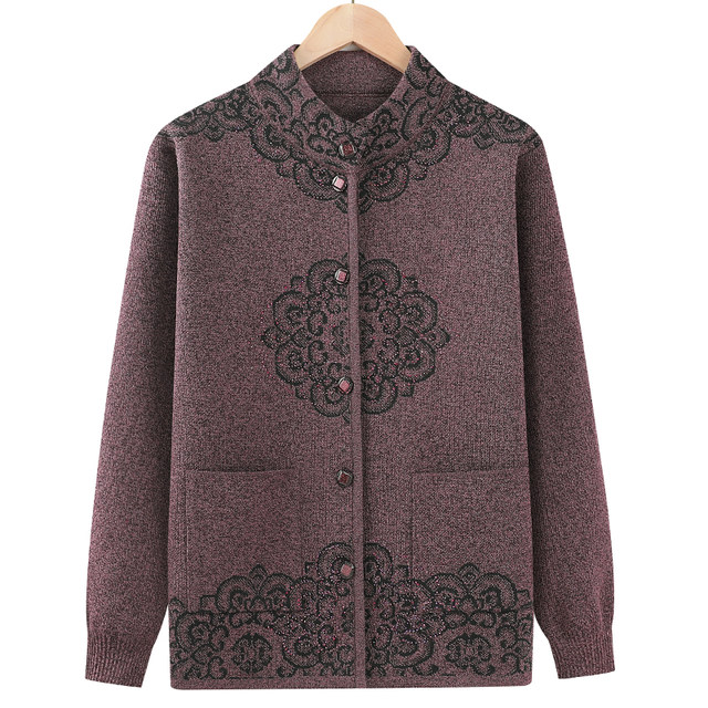 Grandma's autumn and winter sweater plus fleece jacket for elderly women