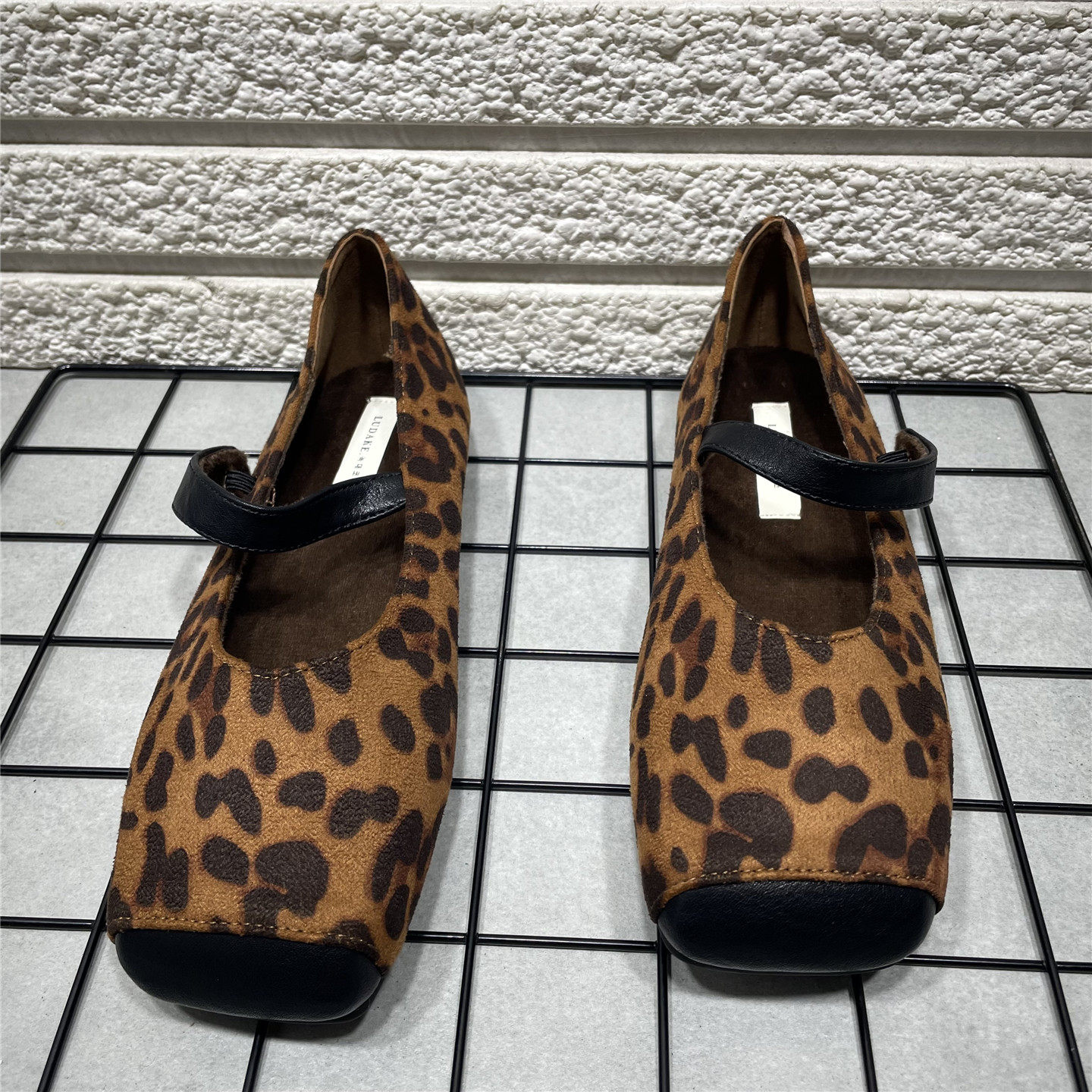 断码处理方头浅口加绒单鞋女秋冬新款复古晚风芭蕾风平底玛丽珍鞋,淘宝优惠券,粉丝福利购,淘宝优惠卷