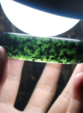 包邮药王特价玉镯墨绿天然